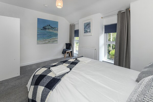 Foto van Cottage in Snowdonia met Filmkamer & Uitzicht - Vakantiehuis in Blaenau Ffestiniog - BedRoom