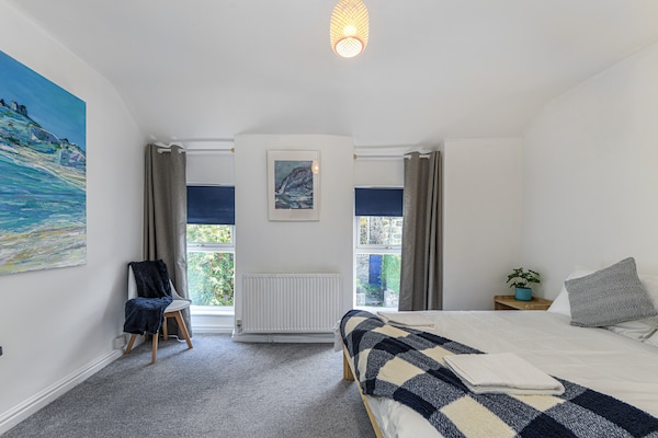 Foto van Cottage in Snowdonia met Filmkamer & Uitzicht - Vakantiehuis in Blaenau Ffestiniog - BedRoom