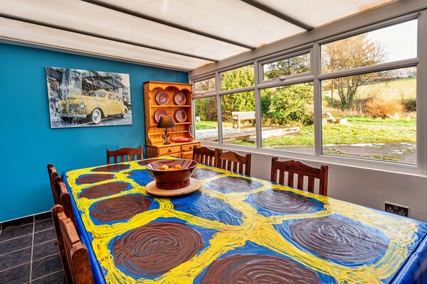 Foto van Landhuis in Snowdonia bij Barmouth Strand - Vakantiehuis in Dyffryn Ardudwy - DiningRoom