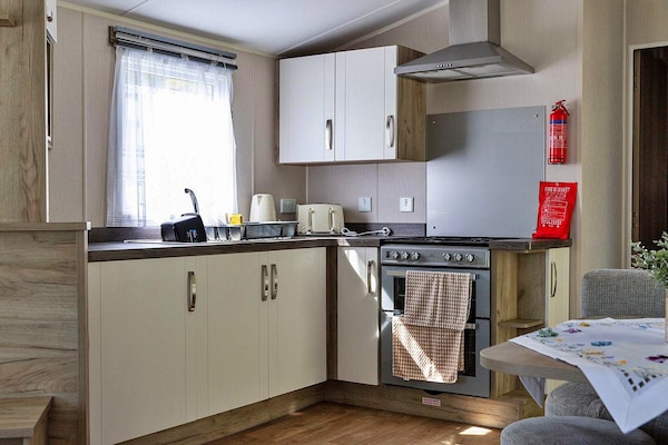 Foto van Stacaravan Isle of Wight bij Thorness Bay - Vakantiehuis in Great Thorness - Kitchen