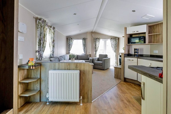 Foto van Stacaravan Isle of Wight bij Thorness Bay - Vakantiehuis in Great Thorness - LivingRoom