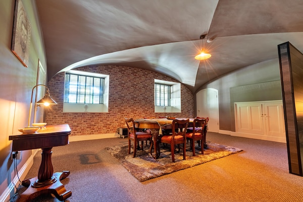 Foto van Georgian Hall in Hickleton met Grote Tuinen - Vakantiehuis in Doncaster - Kitchen