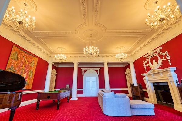 Foto van Georgian Hall in Hickleton met Grote Tuinen - Vakantiehuis in Doncaster - LivingRoom
