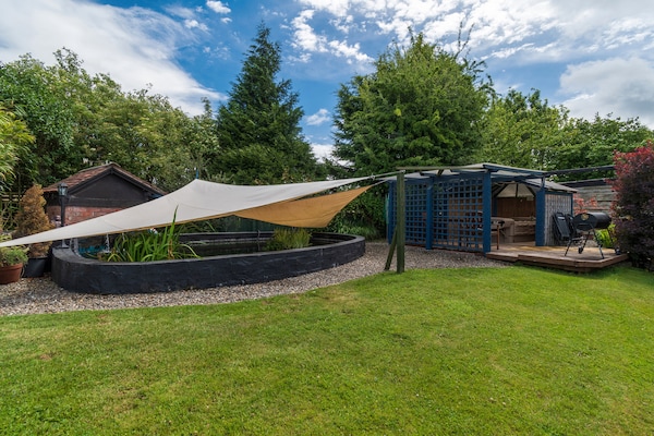 Foto van Cottage in Shropshire met privébubbelbad - Vakantiehuis in Craven Arms - GardenSummer