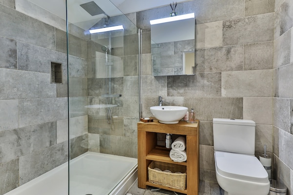 Foto van Cottage in Bowland bij Clitheroe Castle - Vakantiehuis in Mellor - BathRoom