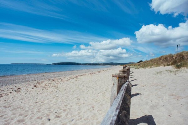 Foto van Herderhut op Llŷn Schiereiland bij Privémeer - Vakantiehuis in Pwllheli - AreaSummer5KM