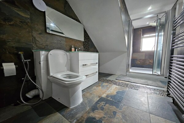 Foto van Appartement Met Drie Slaapkamers (12 Gasten) - Vakantiehuis in Windsor - BathRoom