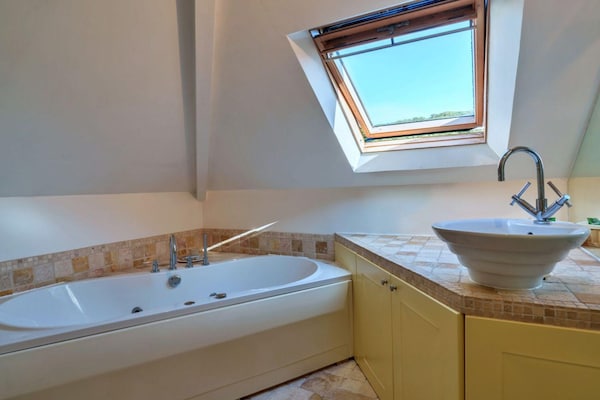 Foto van Appartement met jacuzzi - Vakantiehuis in Cawsand - BathRoom