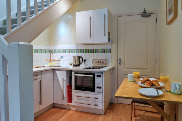 Foto van Appartement met jacuzzi - Vakantiehuis in Cawsand - Kitchen
