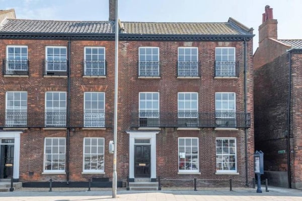 Foto van Appartement met parkeergelegenheid, South Quay - Vakantiehuis in Great Yarmouth - ExteriorSummer