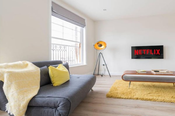 Foto van Appartement met parkeergelegenheid, South Quay - Vakantiehuis in Great Yarmouth - LivingRoom