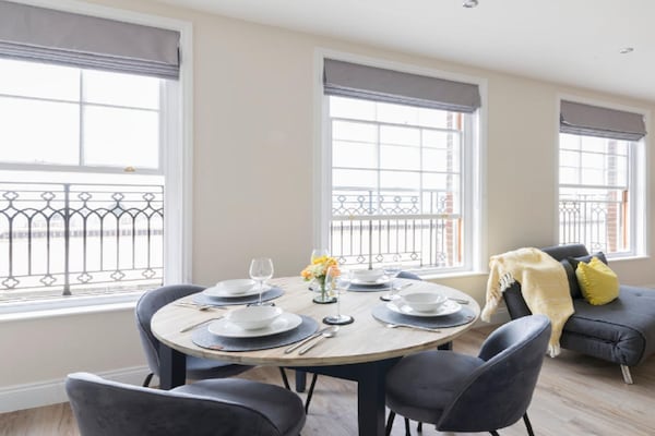 Foto van Appartement met parkeergelegenheid, South Quay - Vakantiehuis in Great Yarmouth - DiningRoom