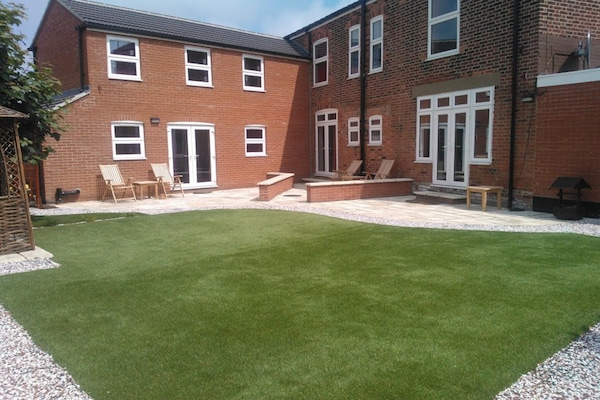 Foto van Appartement met achtertuin - Vakantiehuis in Caister-on-Sea - ExteriorSummer