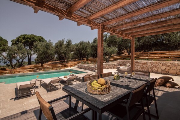 Foto van Villa in Zakynthos met privézwembad - Vakantiehuis in Vasilikos - PoolOfHouse