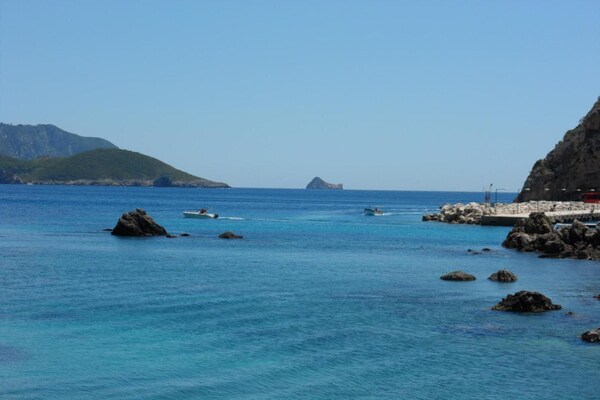 Foto van Appartement in Corfu bij de Zee - Vakantiehuis in Paleokastritsa, Corfu - AreaSummer5KM