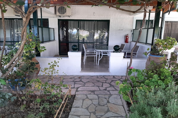 Foto van Appartement in Mpenitses met zeezicht - Vakantiehuis in Mpenitses - TerraceBalcony