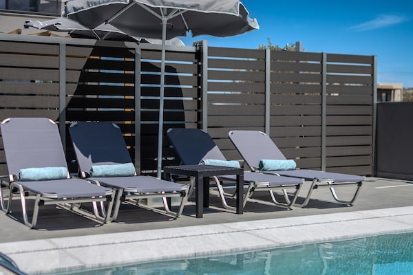 Foto van Het appartement van het Rosy-paar - Vakantiehuis in Anopolis - Outdoor