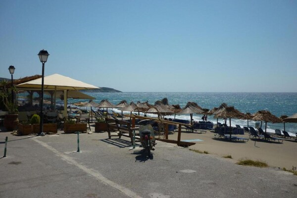 Foto van Villa bij Makry Gialos en zandstrand - Vakantiehuis in Makrigialos - AreaSummer20KM