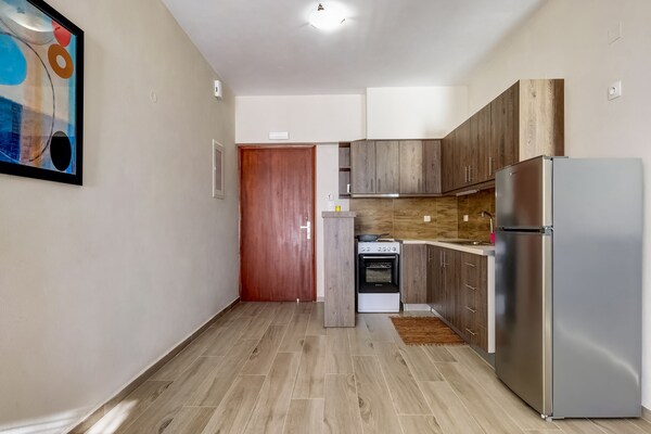 Foto van Studio in Ravdoucha met Zeezicht Balkon - Vakantiehuis in RAVDOUCHA - Kitchen