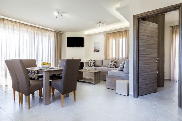 Foto van Villa in Triopetra bij stranden - Vakantiehuis in Triopetra - LivingRoom