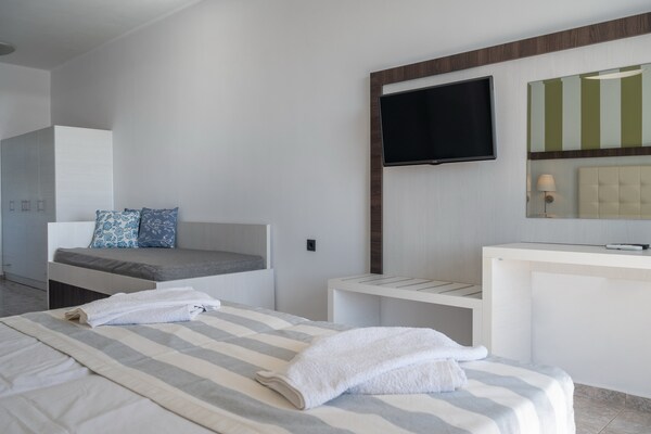 Foto van Studio in Damnoni bij het Strand - Vakantiehuis in Damnoni - BedRoom