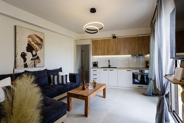 Foto van Gezellige villa met uitzicht op de tuin - Vakantiehuis in Pigi - LivingRoom