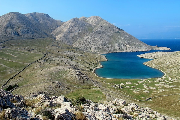 Foto van Villa op Krk met zwembad en buitenkeuken - Vakantiehuis in Krk - Malinska - AreaSummer20KM