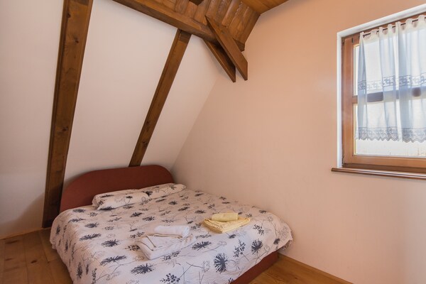 Foto van Vakantiehuis in Brod Moravice met Zwembad - Vakantiehuis in Brod Moravice - BedRoom