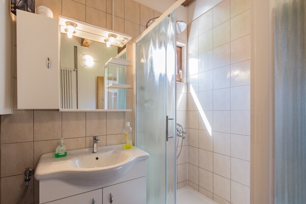 Foto van Vakantiehuis in Brod Moravice met Zwembad - Vakantiehuis in Brod Moravice - BathRoom