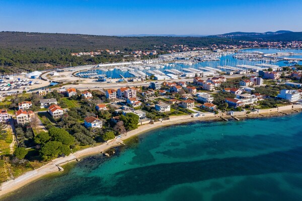 Foto van Villa in Bibinje met privézwembad - Vakantiehuis in Bibinje - AreaSummer5KM