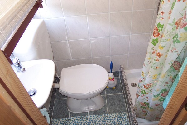 Foto van Appartement in Labin bij het Strand - Vakantiehuis in Drenje - BathRoom