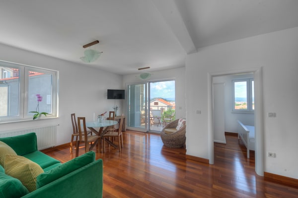 Foto van Villa in Murter bij Nationaal Park Kornati - Vakantiehuis in Murter - LivingRoom