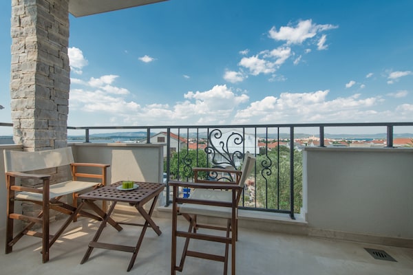 Foto van Villa in Murter bij Nationaal Park Kornati - Vakantiehuis in Murter - TerraceBalcony