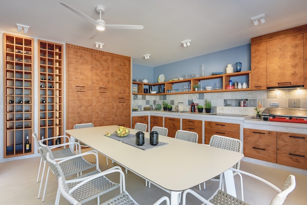 Foto van Villa in Stinjan met Zwembad en Zeezicht - Vakantiehuis in Stinjan - Kitchen