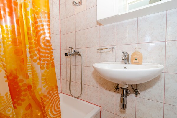 Foto van Appartement in Mlini voor 2 personen - Vakantiehuis in Mlini - BathRoom