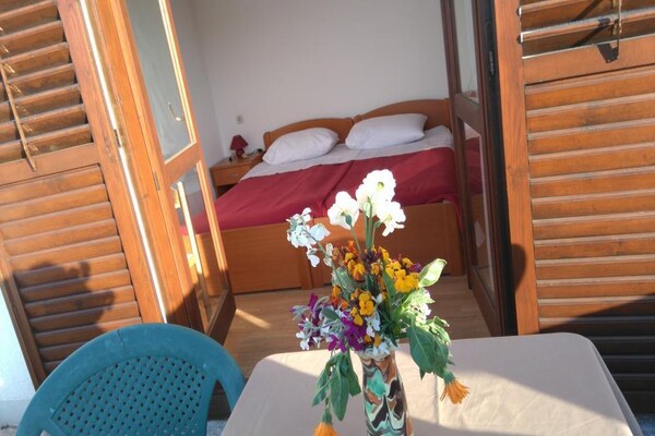 Foto van Guest House Hazdovac - Double Room with Balcony and Sea View 2 - TerraceBalcony