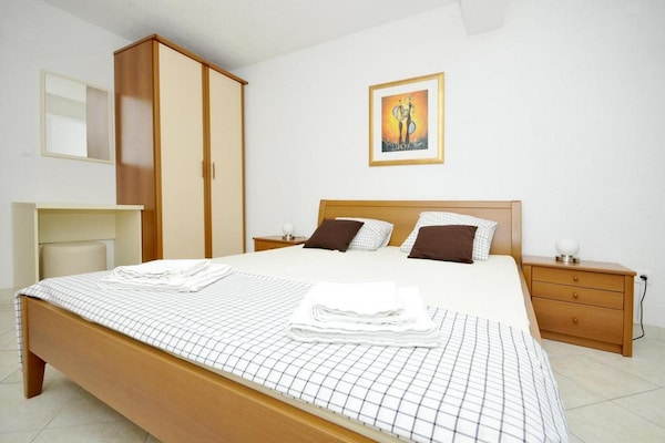 Foto van Apartments Villa Moonlight - One Bedroom Apartment with Sea View Balcony and Terrace (Sandra) - BedRoom