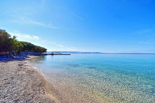 Foto van Vakantiehuis met zwembad in Klenovica - Vakantiehuis in Klenovica - AreaSummer20KM