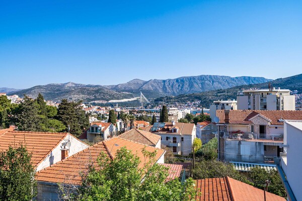 Foto van Apartment Dorica - Two Bedroom Apartment with Terrace - View