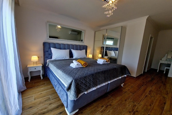 Foto van Appartement in Kroatië bij Adriatische Zee - Vakantiehuis in Malinska - BedRoom