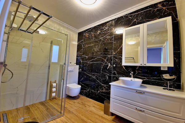 Foto van Appartement in Kroatië bij Adriatische Zee - Vakantiehuis in Malinska - BathRoom