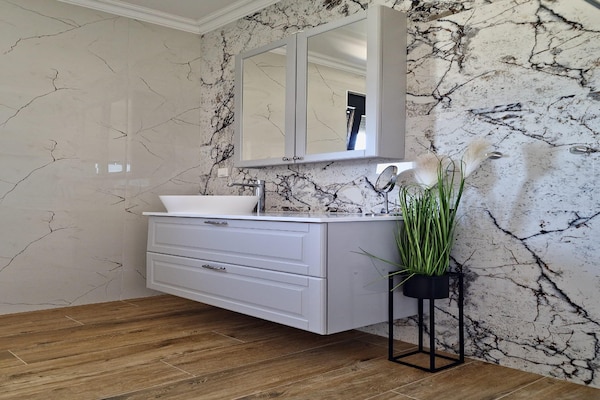 Foto van Appartement in Kroatië bij Adriatische Zee - Vakantiehuis in Malinska - BathRoom