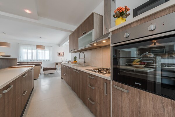 Foto van Appartement in Kroatië bij Adriatische kust - Vakantiehuis in Sukosan - Kitchen