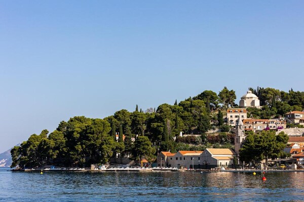 Foto van Apartments Villa Lukas - Niko Apartment 13 - Vakantiehuis in Cavtat - AreaSummer20KM