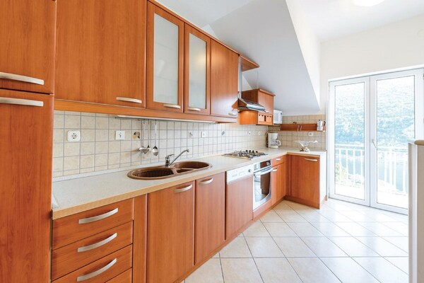 Foto van Apartment Luka - Three Bedroom Apartment - Vakantiehuis in Dubrovnik - Kitchen