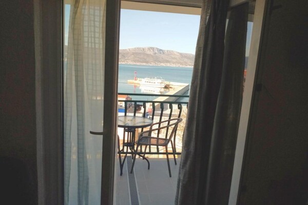 Foto van Apartments Silva - Superior Two Bedroom Apartment with Balcony and Sea View - TerraceBalcony