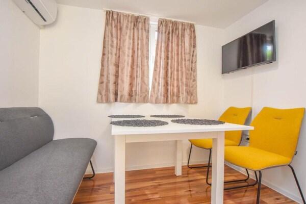 Foto van Camping Stacaravans Bella Vita - Vakantiehuis in Biograd na Moru - Outdoor