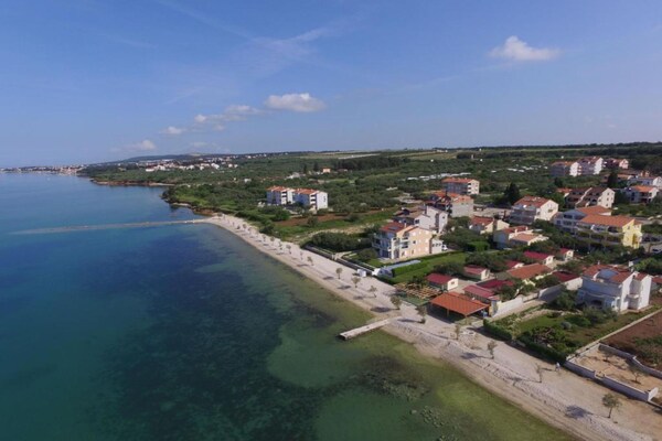 Foto van Camping Stacaravans Bella Vita - Vakantiehuis in Biograd na Moru - Outdoor