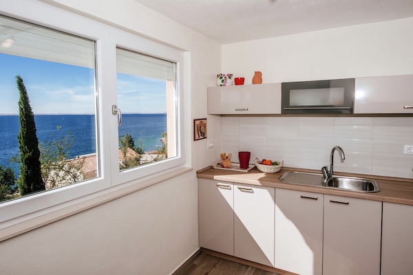 Foto van Appartement in Starigrad bij de zee - Vakantiehuis in Starigrad Paklenica - Kitchen