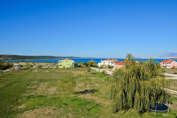 Foto van Kustontsnapping in Ljubač - Vakantiehuis in Ljubac - ExteriorSummer